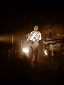 Hailu Mergia in Utrecht - foto: Jorrit Stevens